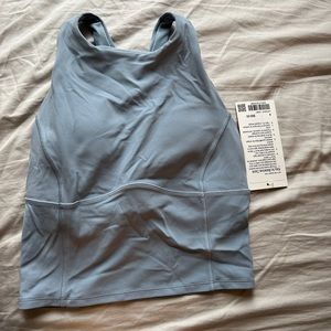 Lululemon top-key to balance